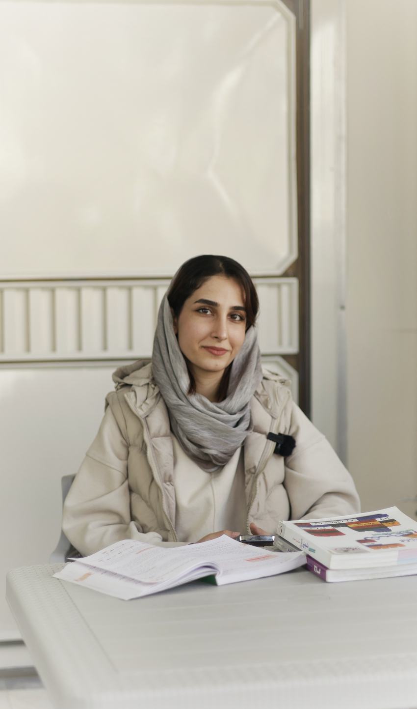 خانم دکتر فائزی